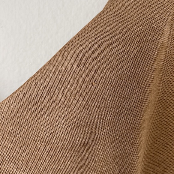 WINDSOR Gold V Neck Dress ✨ - Picture 4 of 6